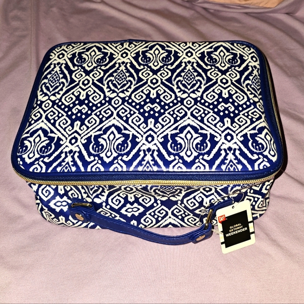 4 Piece Travel Toiletry Organization Bags. - Picture 2 of 8